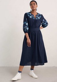 Seasalt Cornwall COPSE LAUREL EMBROIDERED - Denní šaty - navy maritime