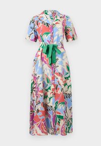 Robe longue à manches courtes avec fermeture boutonnée sur le devant, imprimé floral abstrait multicolore et ceinture en tissu vert nouée à la taille.