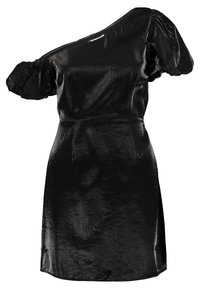 Svart satinens axelklänning med puffärmad kort ärm på högersidan, figursydd midja och rak kjolslut över knäet.