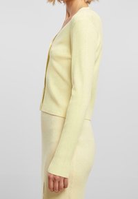 Urban Classics Kardigan - yellow