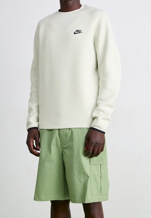 Sweatshirt - black