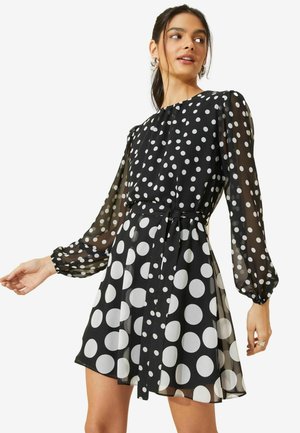 Friends Like These REGULAR FIT - Vapaa-ajan mekko - black