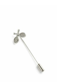 Söljd stickpinne med korslagda tennisracketar och en liten detalj av en tennisboll, isolerad på vit bakgrund.