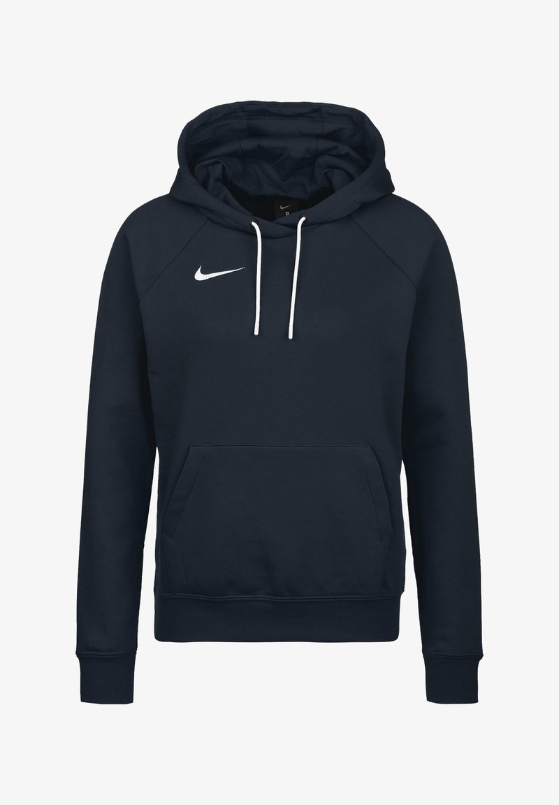 Marineblauwe hoodie gemaakt van zachte stof, voorzien van een kangaroezak, trekkoorden en een wit Nike-logo op de linkerborst.