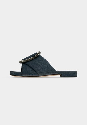 MARC JACOBS, THE CRISS CROSS SANDAL - Slippers - medium wash indigo