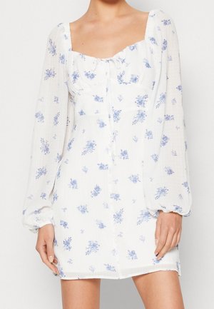 Gina Tricot, Skjortekjole - off-white