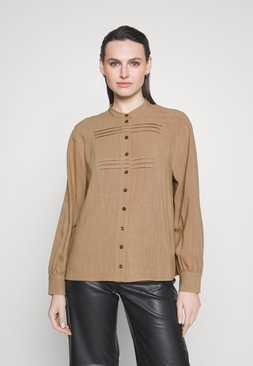 Short Sleeve Solid Color Regular Blouse esl47167
