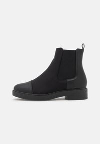 Even&Odd Wide Fit Botki na platformie