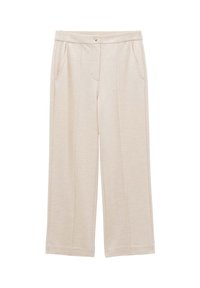Pantalones rectos beige con bolsillos frontales, pasadores para cinturón y cierre de botón en la cintura.