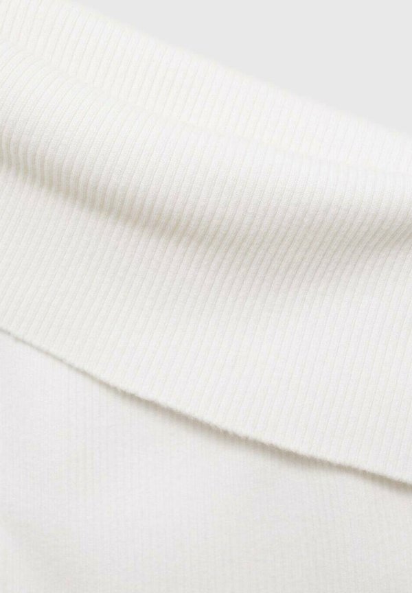 SHOULD - Print T-shirt4