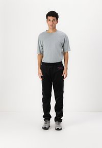 Thumbnail Image 5