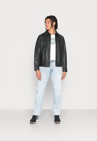 Dr.Denim DASH - Calças de ganga de perna direita - sky
