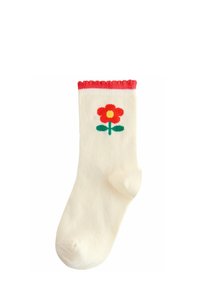 Cremfarbener Socke mit strukturiertem Rippdesign, gekrönt mit einem roten gewellten Bund. Verziert mit einem roten Blumenmuster, das eine gelbe Mitte und grüne Blätter hat.