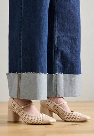 Classic heels - dream ivory