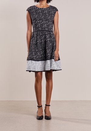Abito in maglia - black