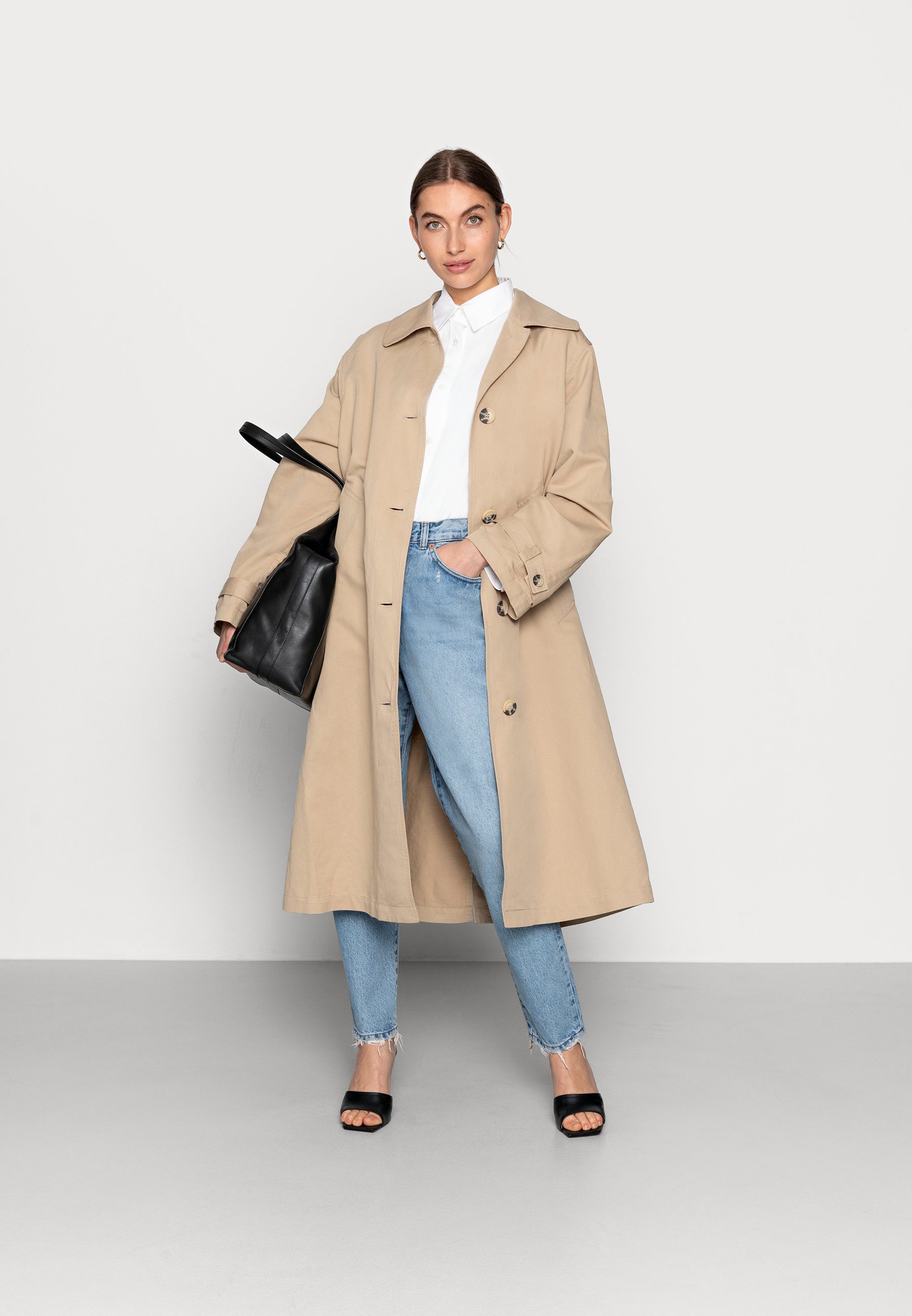 arket trench