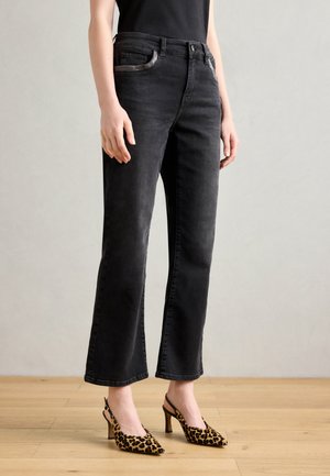 PERLA - Flared Jeans - dark grey
