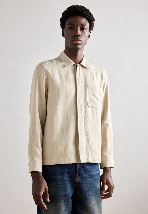 CAMP COLLAR OVERSHIRT ONE CHEST AND SIDESEAM POCKET STRAIGHT HEM - Light jacket - beige