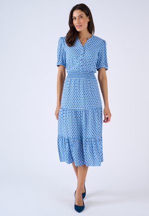 FLUIDE À SMOCKS  - Robe chemise - bleu graphique