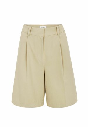 Beige hoch taillierte, maßgeschneiderte Shorts mit vorderen Falten, Gürtelschlaufen und einem verdeckten Frontverschluss, mit dem Etikett Soft Rebels.