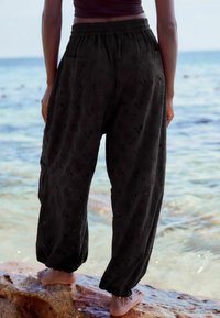 Next TALL  REGULAR FIT - Kalhoty - black