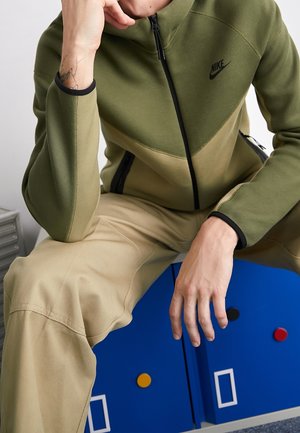 Bluza rozpinana