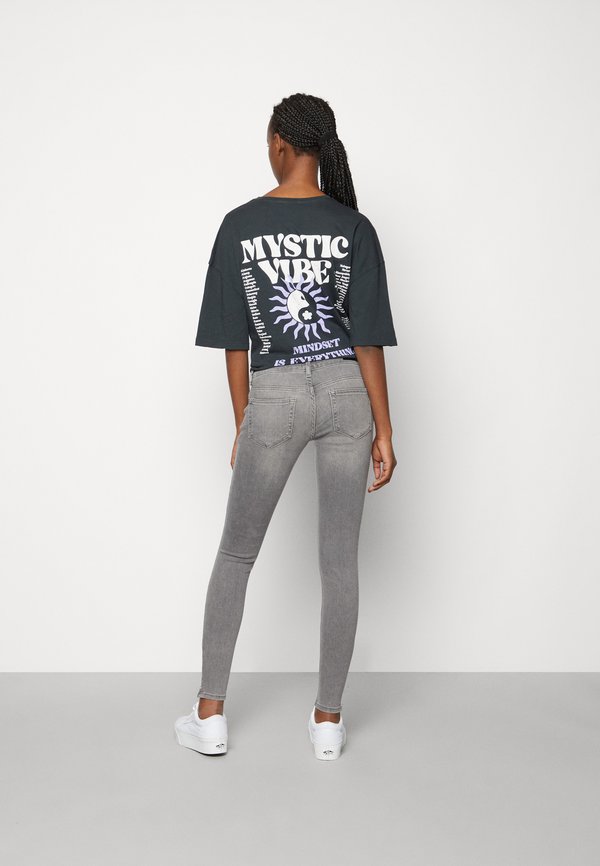 ONLCORAL SKINNY ZIP ANKLE - Jeans Skinny Fit4