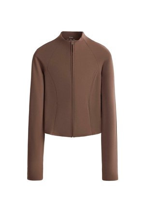 Brun langærmet jakke med lynlås foran, høj krave og sømdetaljer, designet til en tætsiddende silhuet.