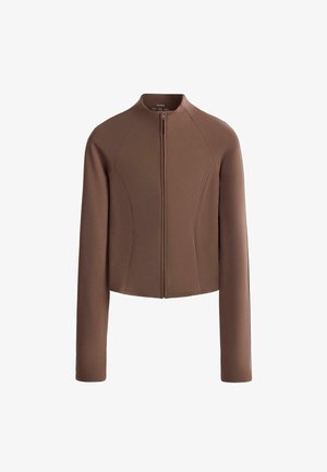 Braune Langarmjacke mit Frontreißverschluss, hohem Kragen und Nahtdetails, gestaltet für eine taillierte Silhouette.