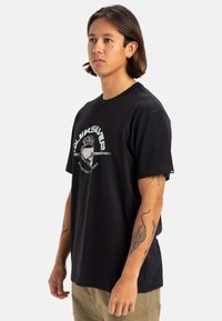 Quiksilver SKULL LINES SS - Camiseta estampada - kvj0