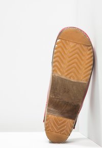 Sanita CLASSIC OPEN - Zuecos - red