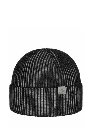 Schwarz-graue gerippte Strickmütze mit umgeschlagenem Bündchen und einem kleinen rechteckigen Stoffetikett auf dem vorderen Bündchen.