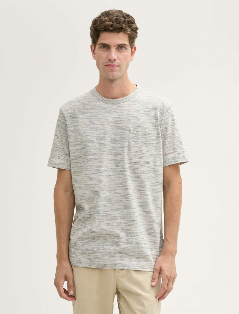 TOM TAILOR MIT BRUSTTASCHE - T-Shirt basic - light sand multi inject