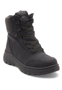 Bottes noires à la cheville avec un design texturé, dotées d'un col rembourré, d'un bout rond et d'une semelle en caoutchouc rainurée. Lacées avec des lacets gris foncé.