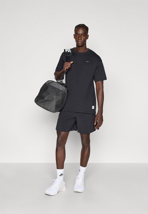 Nike Sports T-shirt - black — foto 2