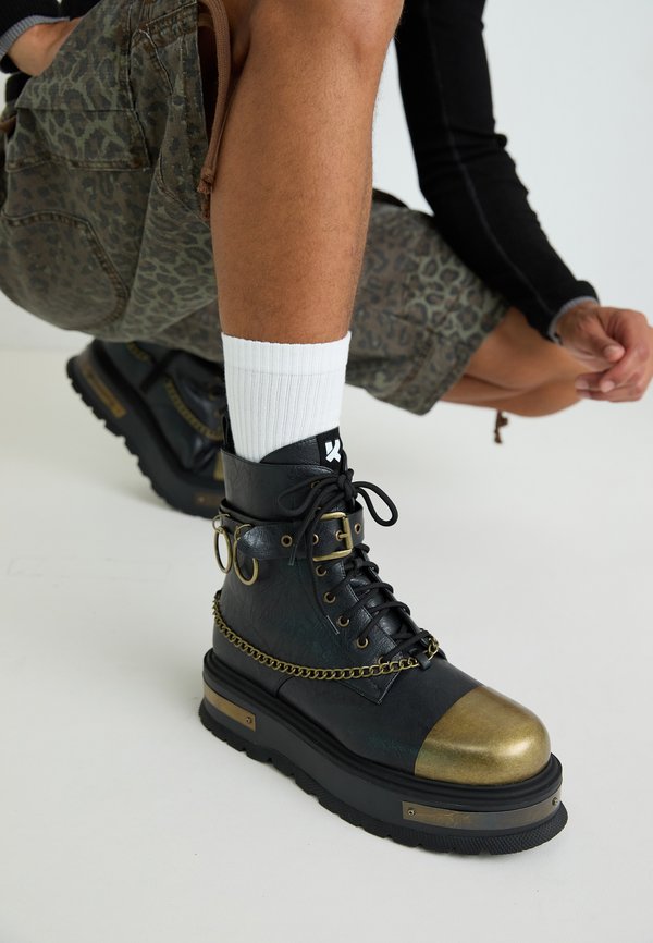 VINTAGE BORIN - Schnürstiefelette