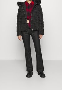 ONLY Petite Vinterjacka - black