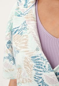 s.Oliver Print T-shirt - off-white