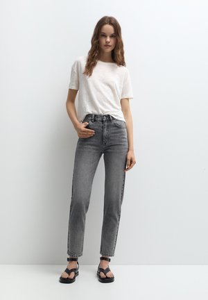 Melinda Comfy Mom Jeans Dark Denim