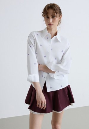 Calliope, CAMICIA TINTA UNITA - Button-down blouse - bianco ottico