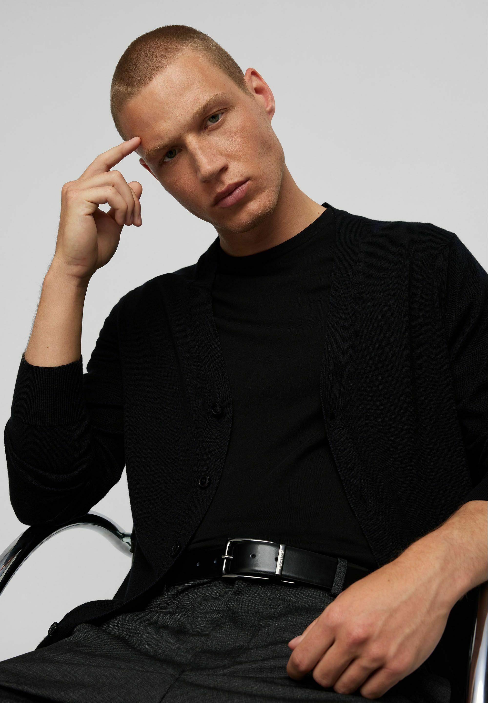 Gilet Uomo Daniel Hechter – Elegante E Versatile In Lana Elastica, Perfetto Per Occasioni Formali E Serate