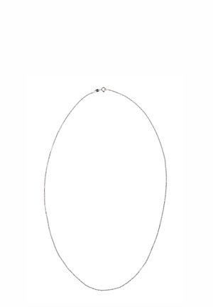 Hopeaketju, jossa on ohut, soikea muotoilu, varustettuna pienellä hummerilukolla. Pintarakenteeltaan sileä ja muodoltaan tasainen.