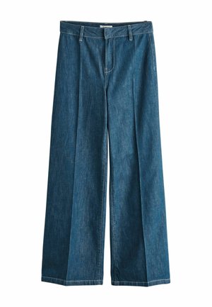 Next, - Wide leg