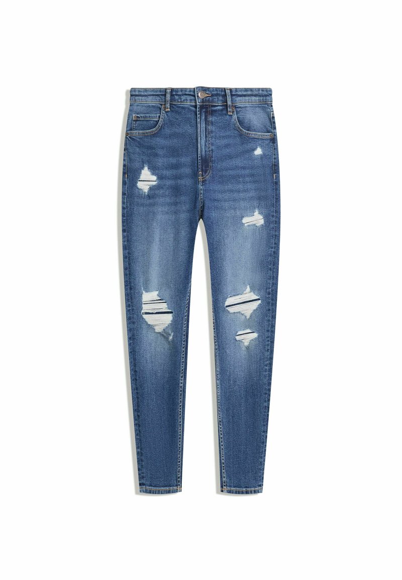 Jeans in denim blu con vestibilità slim, caratterizzati da numerosi strappi e un effetto sfumato. Include una chiusura con bottone standard e zip.