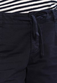 Esprit Chinos - dark blue