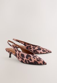 STANDARD/WIDE FIT - FOREVER COMFORT POINT TOE LOW KITTEN  - Classic heels - leopard