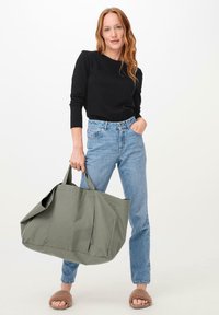hessnatur Langarmshirt - schwarz