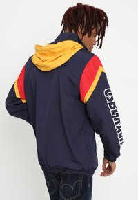 Cayler & Sons WINDBREAKER - Cortaviento - navy/yellow