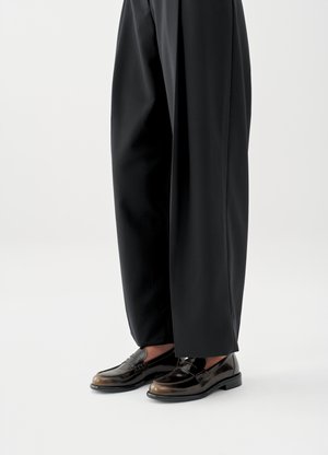 LINN - Zapatos sin cordones - walnut