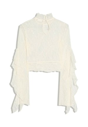 Wit kanten crop top met lange mouwen, hoge kraag, sleutelgat aan de voorkant en gelaagde gerimpelde klokmouwen.
